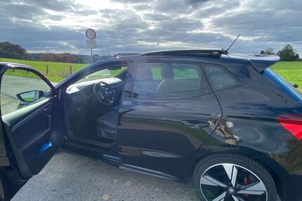 Seat Ibiza 33.000 km 22.222 € Overath 51491