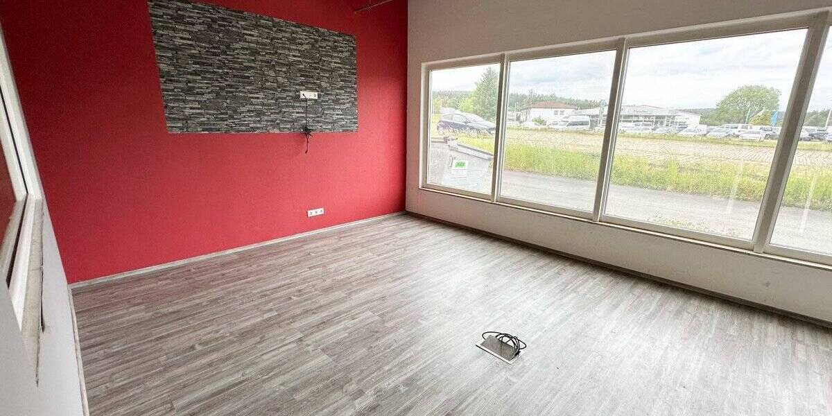 Moderne Gewerbehalle mit Produktionsflächen, Lagerflächen, Büros (nahe Chemnitz, Annaberg-Buchholz) zimmer