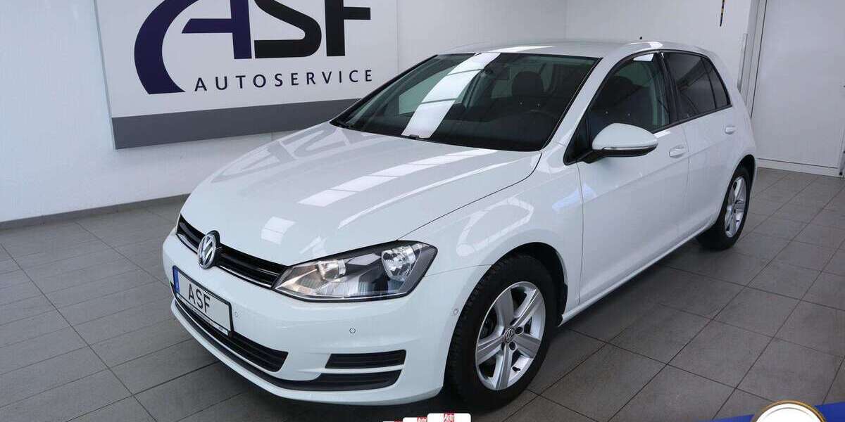 VW Golf 122.499 km 11.970 &euro; Fürstenwalde 15517