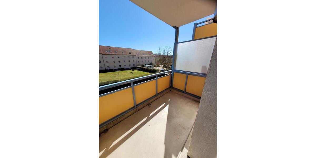 Etagenwohnung Sassnitz - 3 Zimmer, 76 m&sup2;, 519&euro; | Angebot:26236691