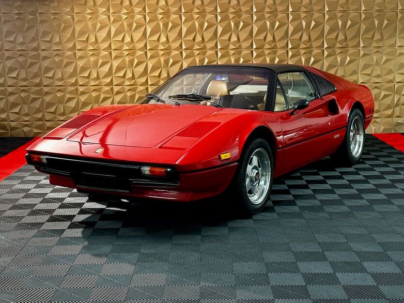 Ferrari 308 78.400 km 62.900 € Hamburg 22763