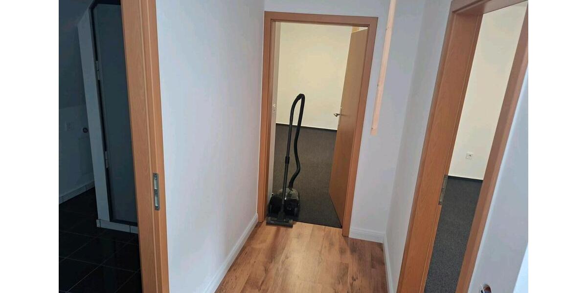Etagenwohnung Kellinghusen - 4 Zimmer, 93 m&sup2;, 1.220&euro; | Angebot:26216430