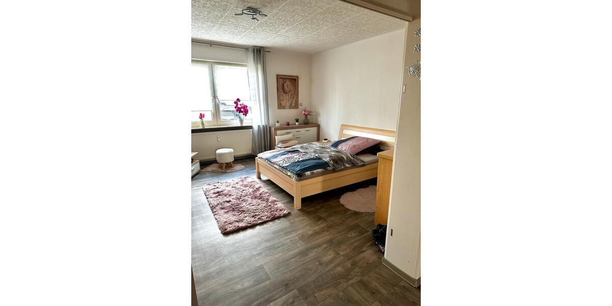 Erdgeschoßwohnung Völklingen - 3 Zimmer, 90 m&sup2;, 680&euro; | Angebot:26607049
