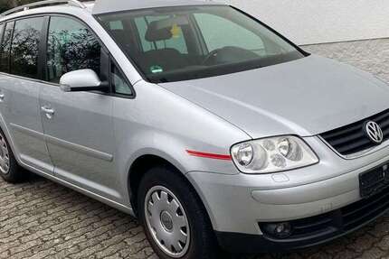 VW Touran 134.000 km 3.300 &euro; Alsbach 64319 Pfungstadt 64665
