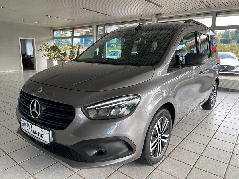 Mercedes-Benz Citan 73.718 km 21.999 € Kesselsdorf 01723