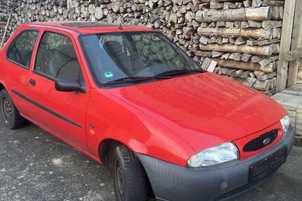 Ford Fiesta 150.000 km 750 &euro; Großrinderfeld 97950