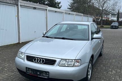 Audi A3 173.000 km 2.950 &euro; bruchsal 76646