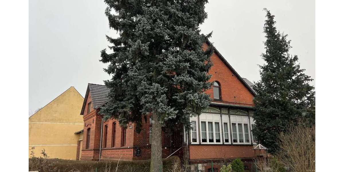 Haus zum Kaufen in DahmeMark 275.000 € 325 m² 9 zimmer