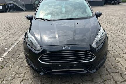 Ford Fiesta 88.000 km 6.490 &euro; Celle 29221