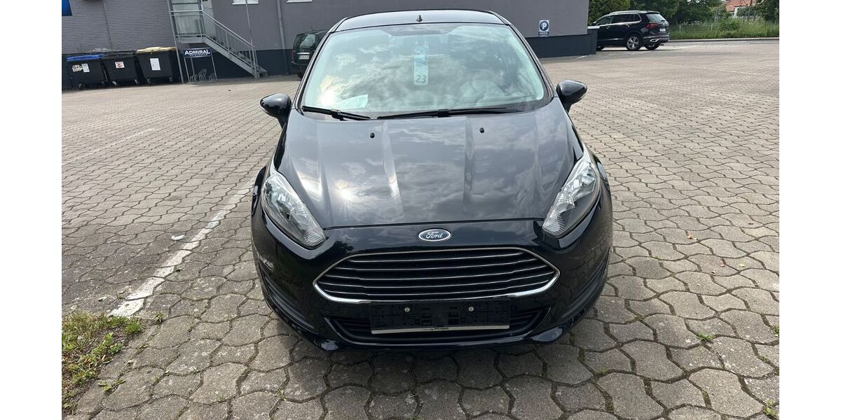 Ford Fiesta 88.000 km 6.490 &euro; Celle 29221