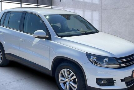 VW Tiguan 122.030 km 9.990 &euro; Erfurt 99086