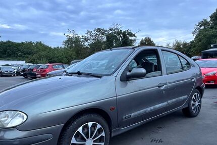Renault Megane 185.000 km 1.499 € Frankfurt am Main 60486