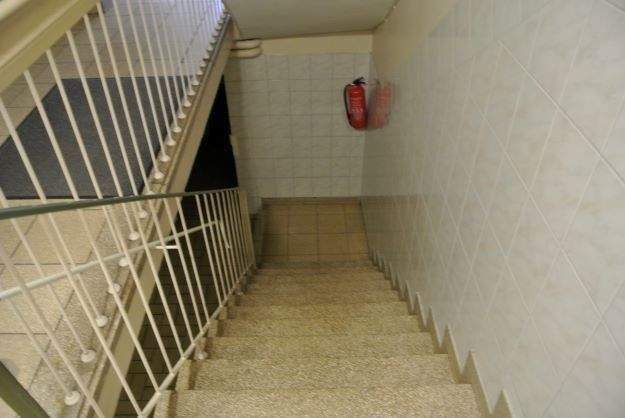Citylage Mülheim-Mitte Wohn-und Geschäftshaus-Mehrfamilienhaus mit 11 Wohnungen und zwei Gewerbeeinheiten
