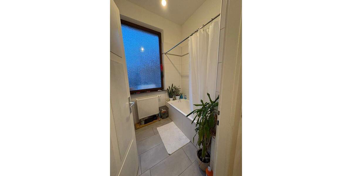 Wunderschöne Denkmalgeschützte 3-Zimmer Wohnung in der Nürnberger Straße 79, Fürth 3 zimmer