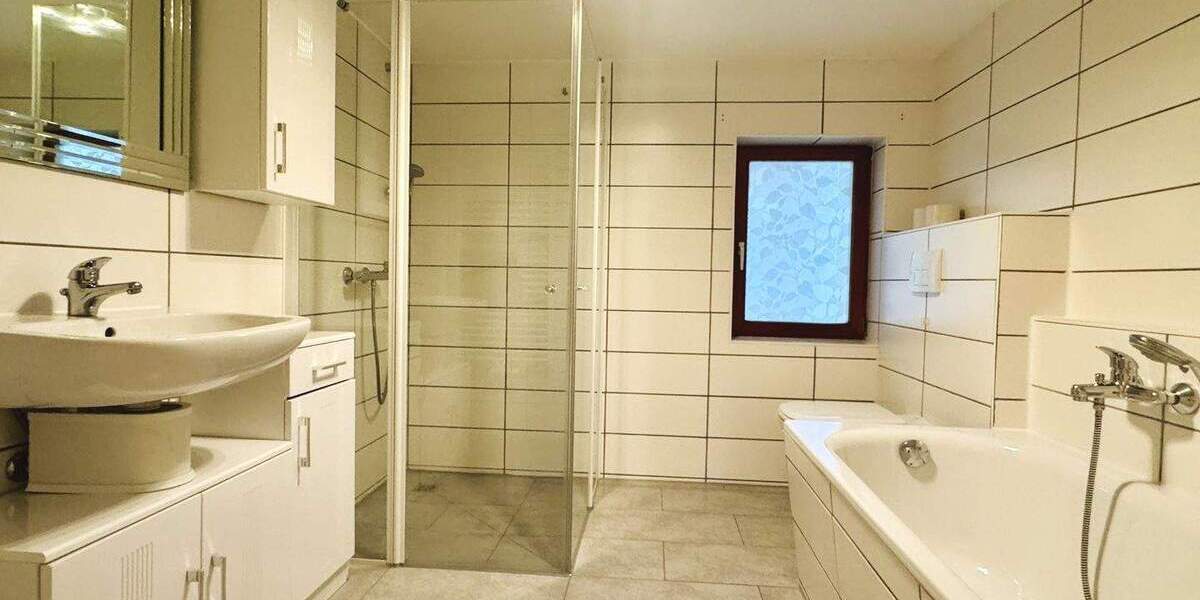 Einfamilienhaus Bad Schandau Ostrau - 6 Zimmer, 220 m&sup2;, 350.000&euro; | Angebot:25686249