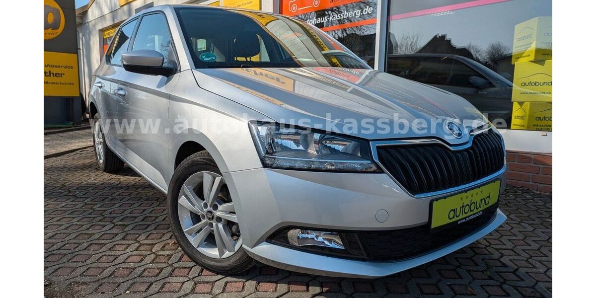 Skoda Fabia 13.996 km 13.697 &euro; Chemnitz 09113