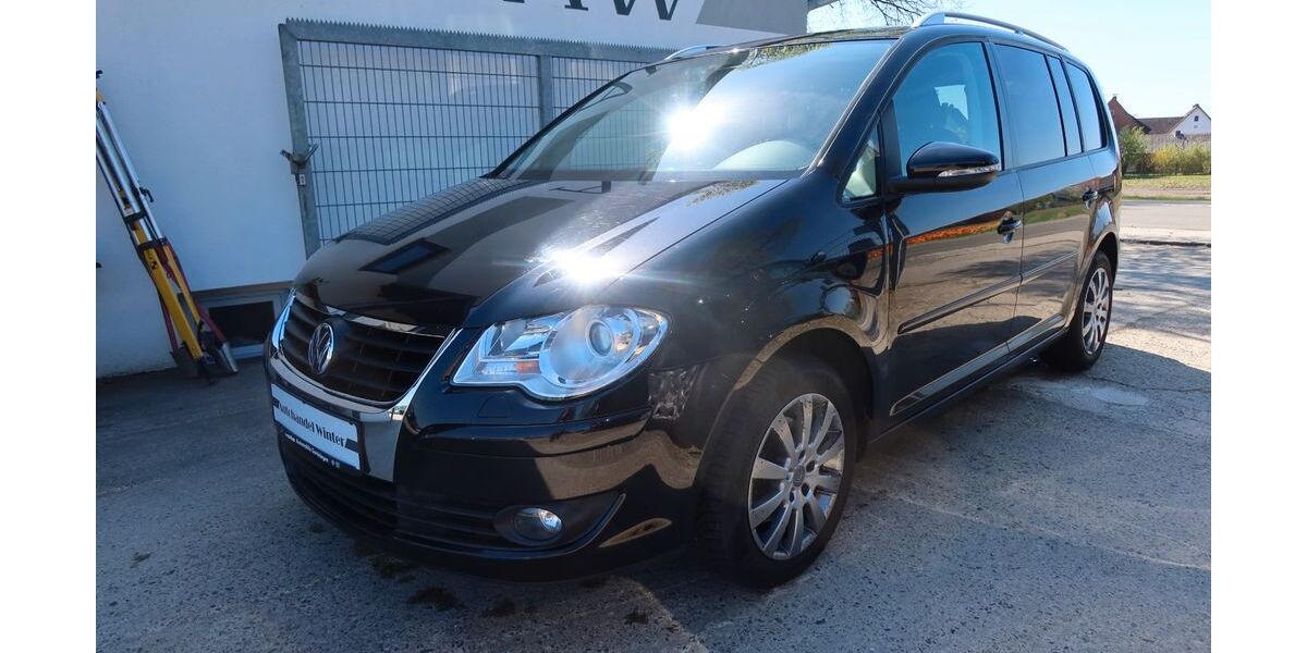 VW Touran 209.000 km 4.999 &euro; Groß Oesingen 29393