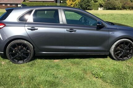 Hyundai i30 46.597 km 17.600 € Michelau 96247