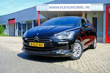 Citroen DS5 137.674 km 6.450 &euro; Dronten 