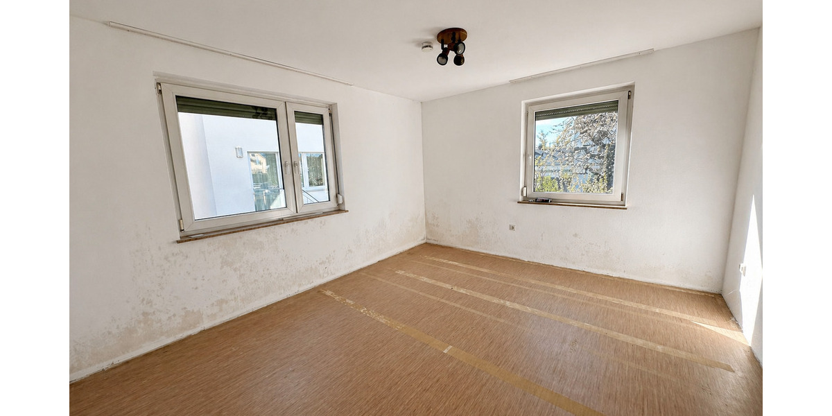 Mehrfamilienhaus, Wohnhaus Filderstadt Bernhausen - 9 Zimmer, 196 m&sup2;, 795.000&euro; | Angebot:26474972