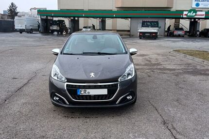 Peugeot 208 97.946 km 8.100 &euro; Erlangen 91052