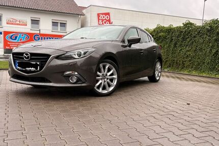 Mazda 3 148.000 km 12.500 € Bünde 32257