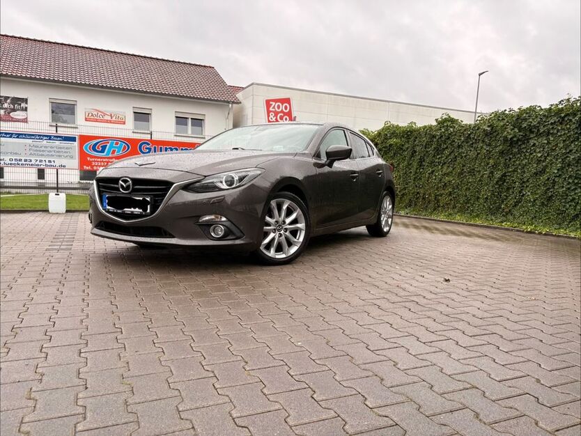 Mazda 3 148.000 km 12.500 € Bünde 32257