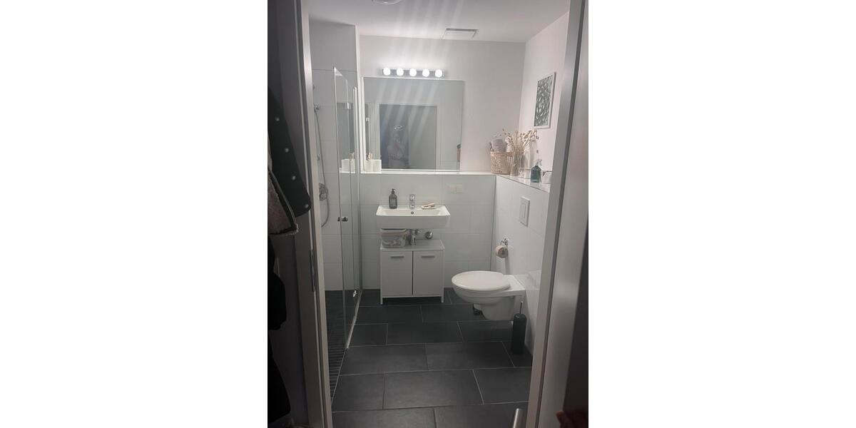 Dachgeschoßwohnung Potsdam Potsdam West - 2 Zimmer, 52 m&sup2;, 1.400&euro; | Angebot:25990150