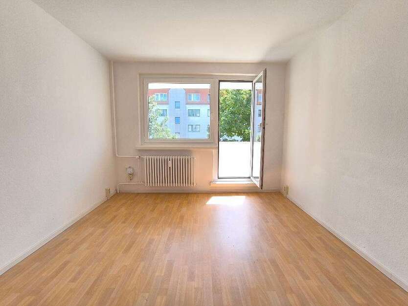 Wohnung zum Mieten in Bernburg 378,20 € 61 m²