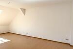 Dachgeschoßwohnung Dessau-Roßlau Brambach - 3 Zimmer, 79 m&sup2;, 510&euro; | Angebot:23573300