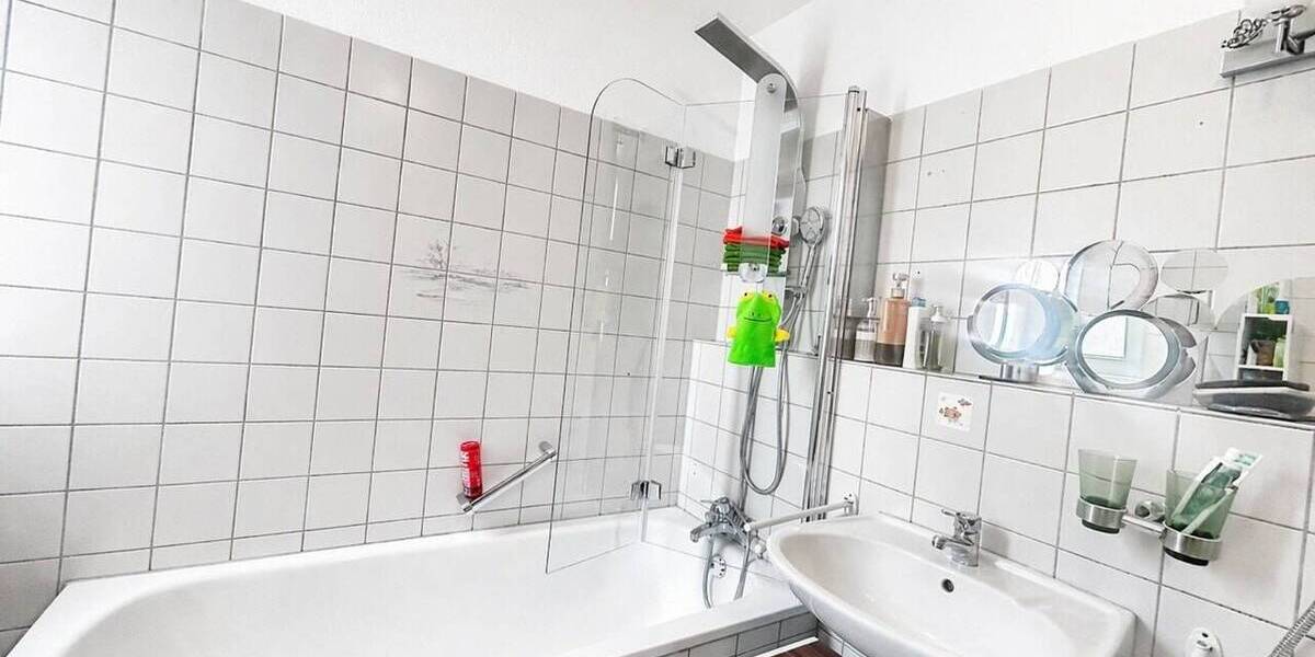 Etagenwohnung Pfullendorf - 3 Zimmer, 96 m&sup2;, 260.000&euro; | Angebot:26015861
