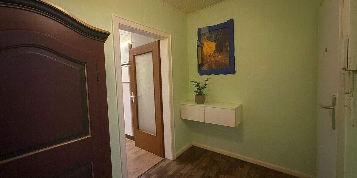 Etagenwohnung Mülheim an der Ruhr Mitte - 2 Zimmer, 66 m&sup2;, 149.000&euro; | Angebot:24860048