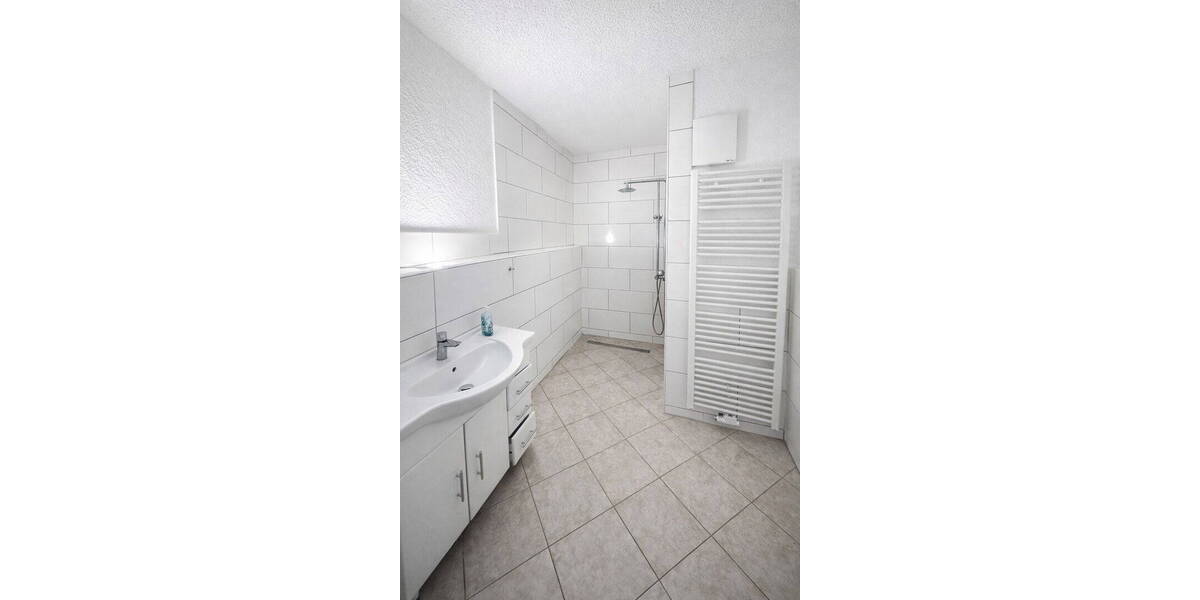 Etagenwohnung Partenheim - 3 Zimmer, 100 m&sup2;, 325.000&euro; | Angebot:26015839