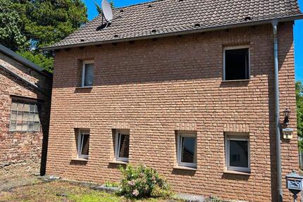 Kleines Haus in Bergisch Gladbach Hebborn zentrumsnah