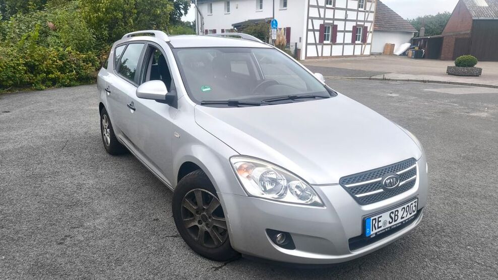 Kia ceed / Ceed 135.000 km 2.900 € Gladbeck 45966