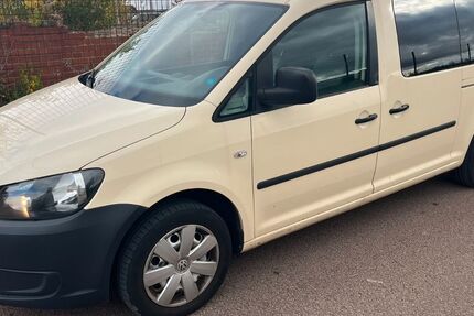 VW Caddy 331.090 km 5.400 € Bernburg 06406