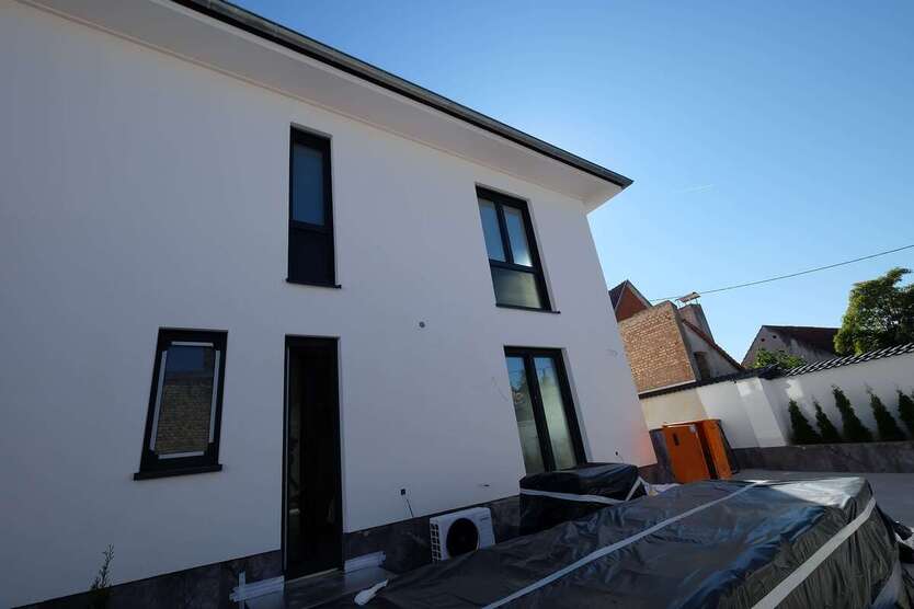 Wohnung zum Mieten in Offstein 1.900 € 190 m² 4 zimmer