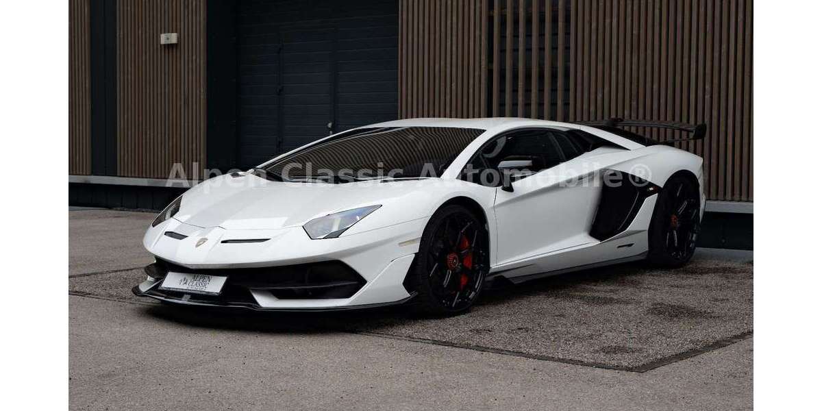 Lamborghini Aventador 12.900 km 589.900 € Irschenberg 83737