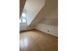 Dachgeschoßwohnung Roding - 4 Zimmer, 135 m&sup2;, 700&euro; | Angebot:25058112