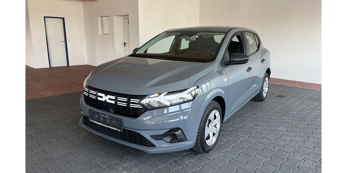 Dacia Sandero 42.200 km 12.290 &euro; Regensburg 93057