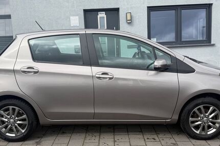 Toyota Yaris 149.900 km 6.900 &euro; Tünsdorf 66693
