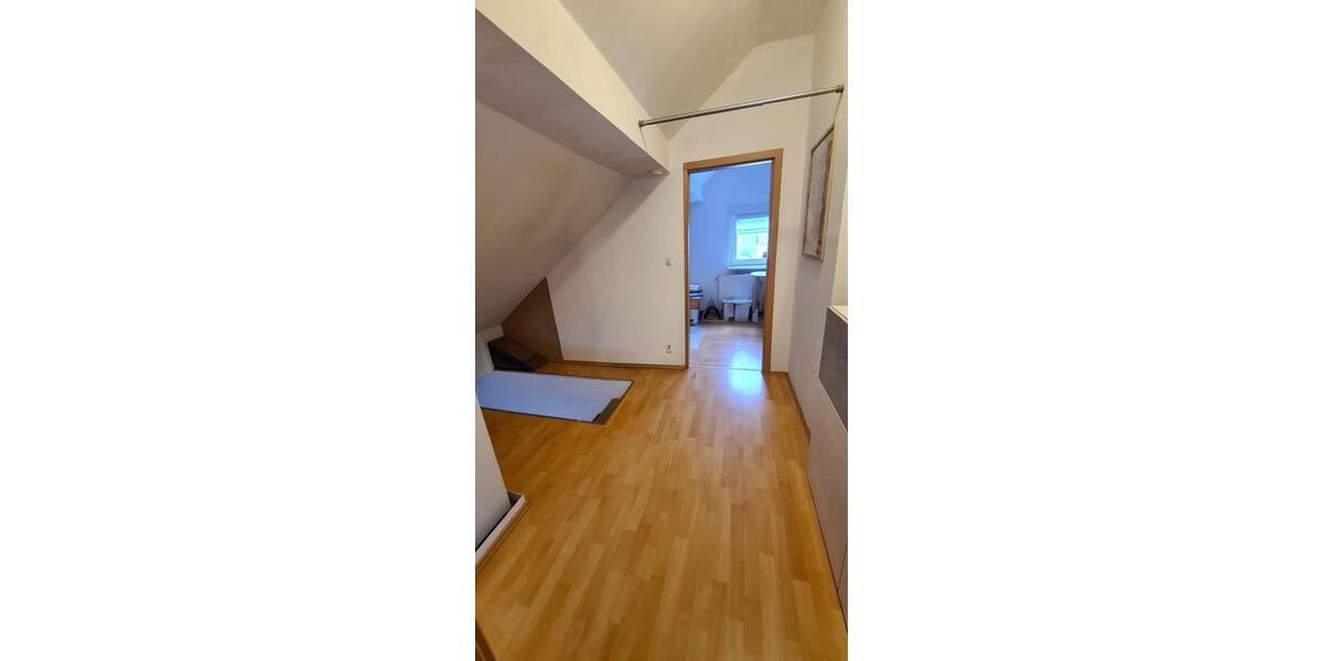 Einfamilienhaus Neckarbischofsheim - 4 Zimmer, 101 m&sup2;, 1.050&euro; | Angebot:24661677