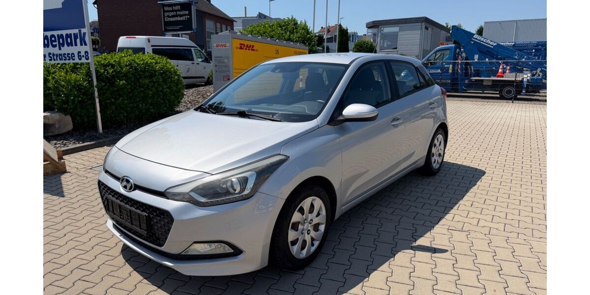 Hyundai i20 180.647 km 5.990 &euro; Stolberg 52222