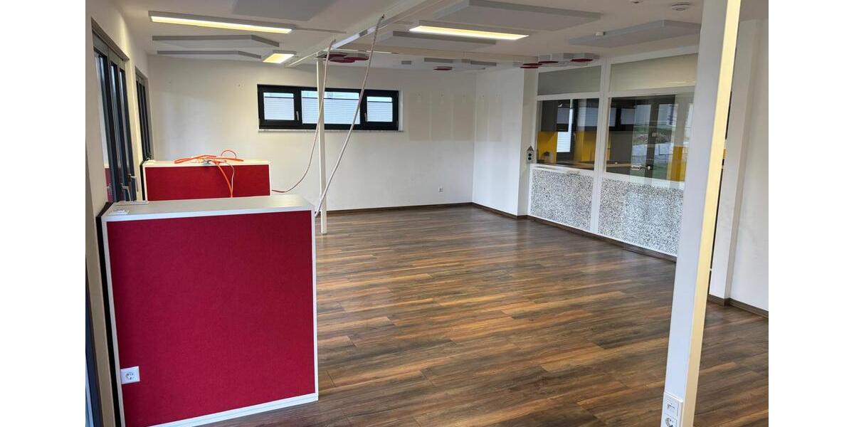 Erdgeschoßwohnung Pfarrkirchen - 3 Zimmer, 120 m&sup2;, 1.080&euro; | Angebot:26262654