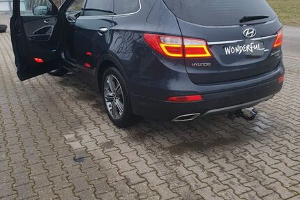 Hyundai Grand Santa Fe 222.222 km 13.000 &euro; Kirchberg 55481