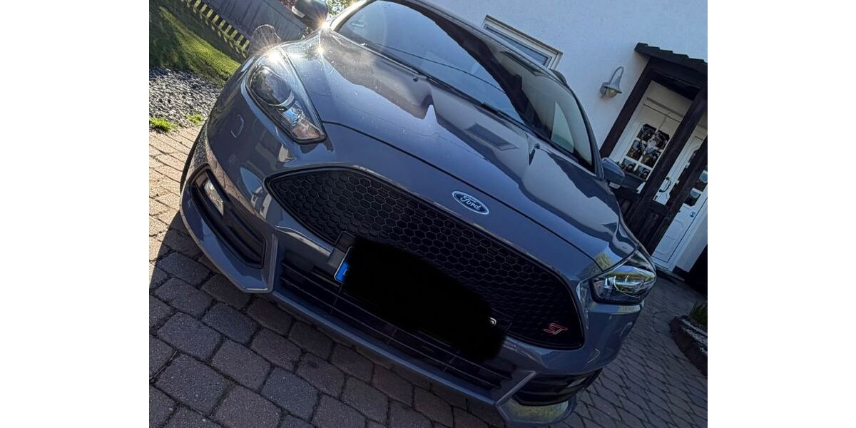 Ford Focus 85.000 km 16.800 &euro; Seelbach 57577