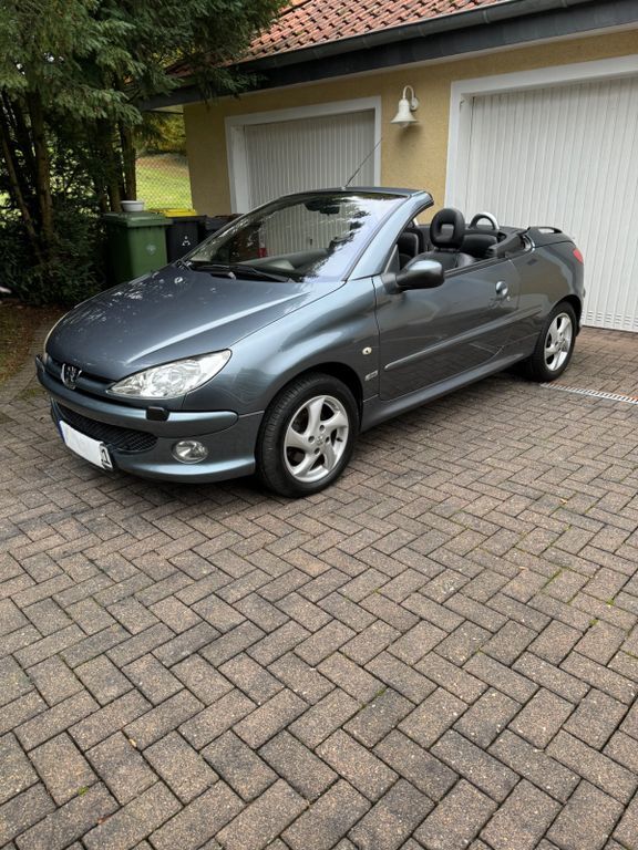 Peugeot 206 98.000 km 3.750 € Hennef 53773