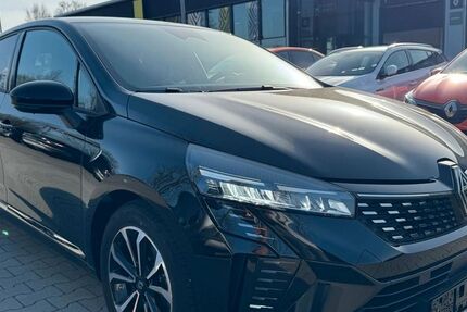 Renault Clio 1.500 km 18.990 &euro; Wiesmoor 26639