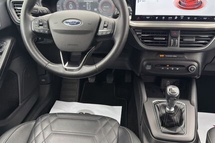 Ford Focus 89.562 km 19.950 € Röttenbach 91187