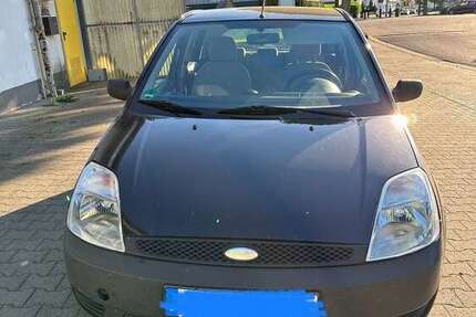 Ford Fiesta 237.000 km 800 &euro; Glauburg 63695